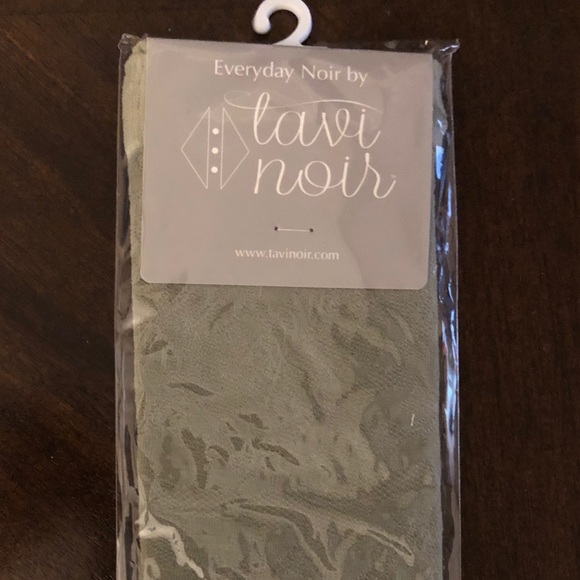 New in Package Tavi Noir Lace Trouser Socks - Picture 1 of 3